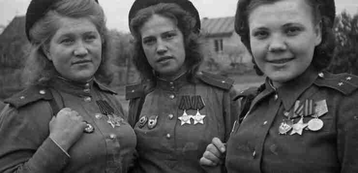 С великим праздником — с Днём Победы! Хочется сказать Спасибо воинам освободителям….